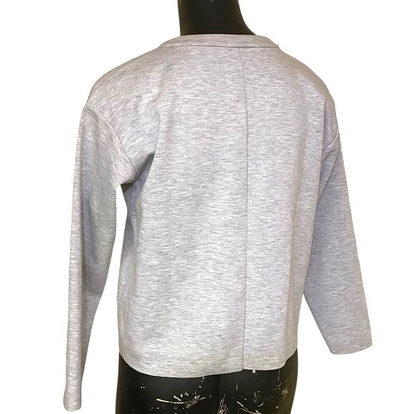 Banana Republic Gray Pearl Trimmed Sweatshirt Top - Picture 4 of 6